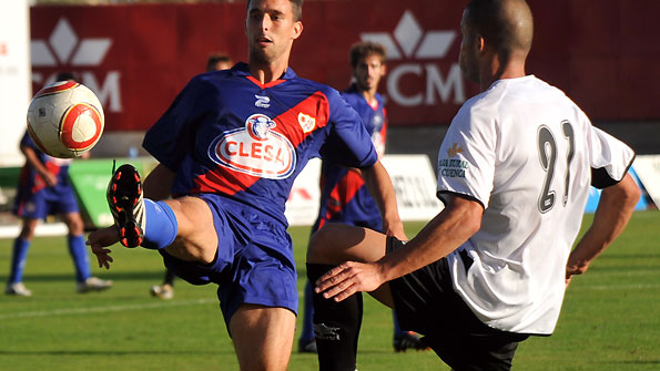 Algo se está haciendo bien en el Rayo Vallecano B thumbnail