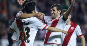 Con galones de Primera